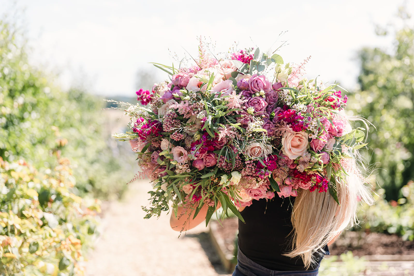 Bunches.co.uk Review 2025: The UK’s Most Thoughtful Flower Delivery Service